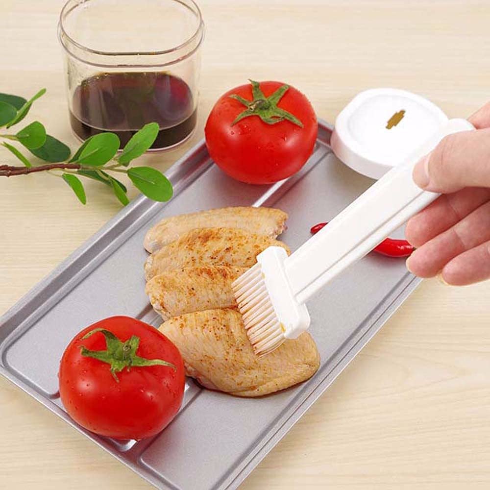 Plastic Oil Bottle Seasoning Dispenser with Silicone Rubber Bristle Brush for BBQ, Oil Brush Bottle Set Oil Storage Container for Kitchen (random color ) - AVORA