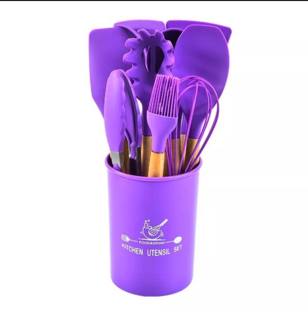 12 Pcs Set Wooden Handle Silicone Kitchen Utensils With Storage Bucket High Temperature Resistant And Non Stick Pot Spatula Spoon( Random Color ) - AVORA