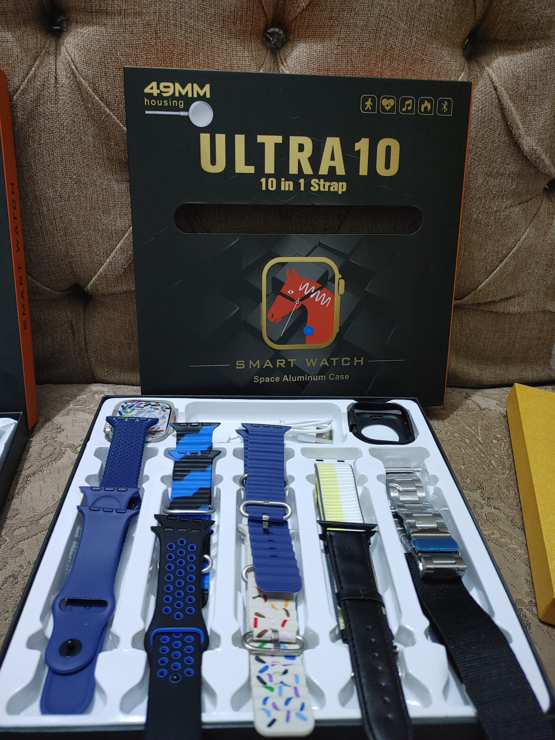 Ultra 10 Smartwatch | 10 in 1 Series 8 big 2.0′ HD Screen - AVORA